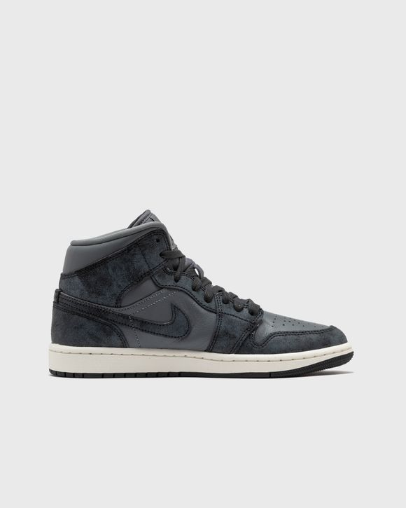 Air jordan 1 on sale mid premium shoe