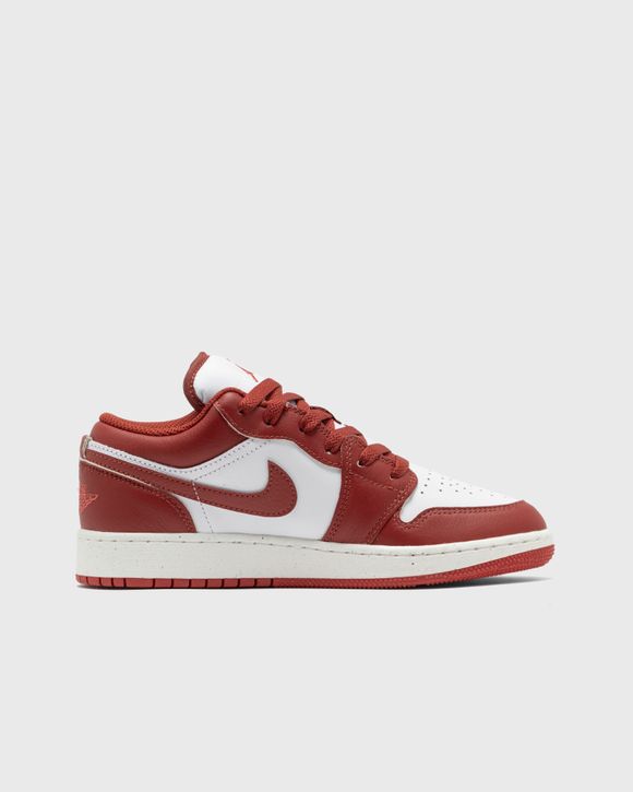 Women's air jordan retro 1 low no swoosh casual on sale shoes