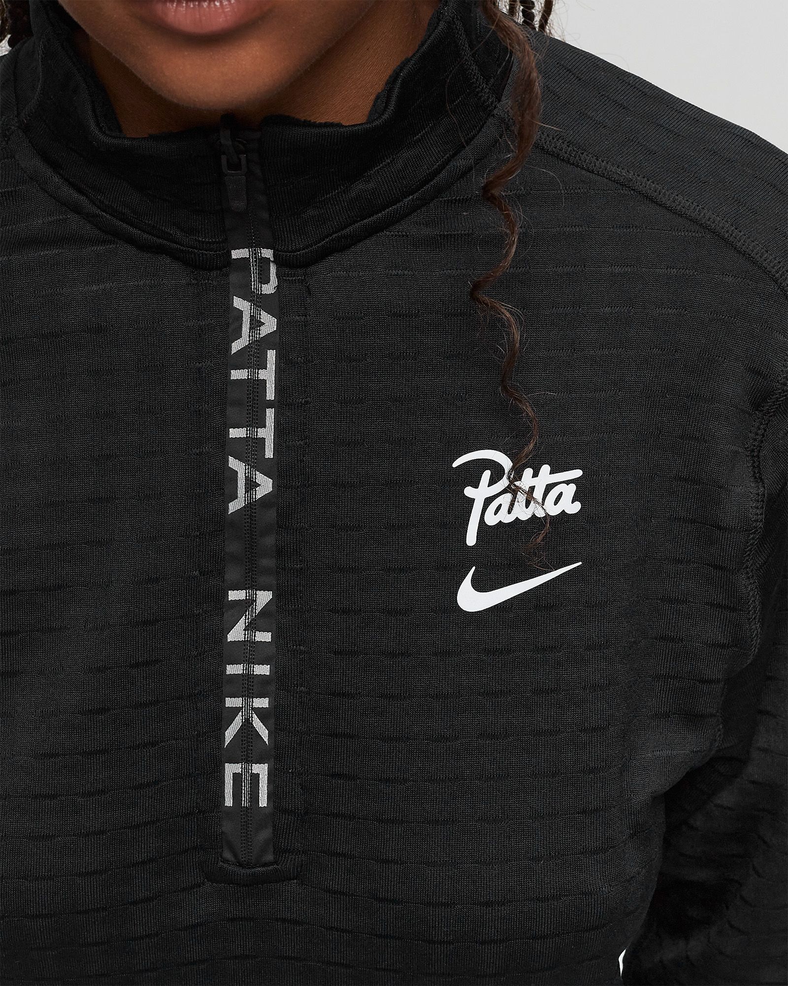 x PATTA HALF ZIP TOP LS