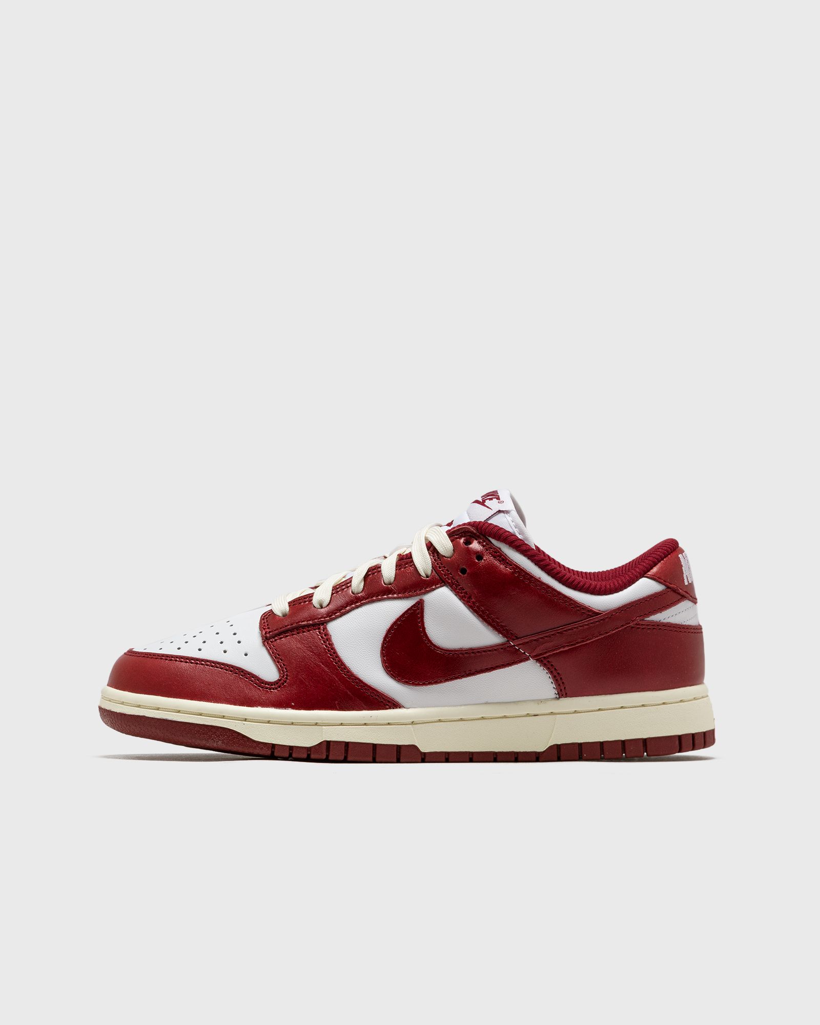 WMNS DUNK LOW PRM 