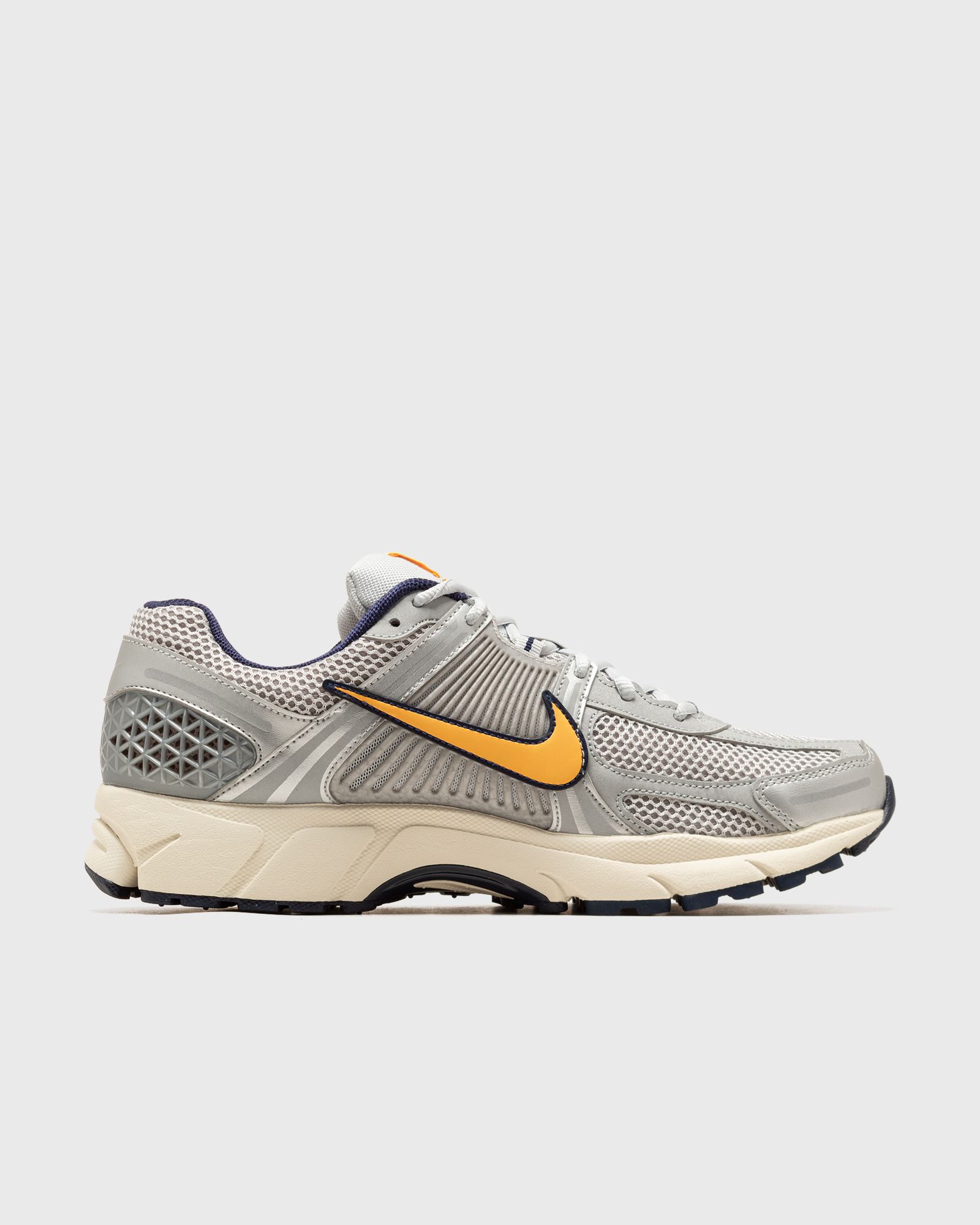 NIKE ZOOM VOMERO 5 MS