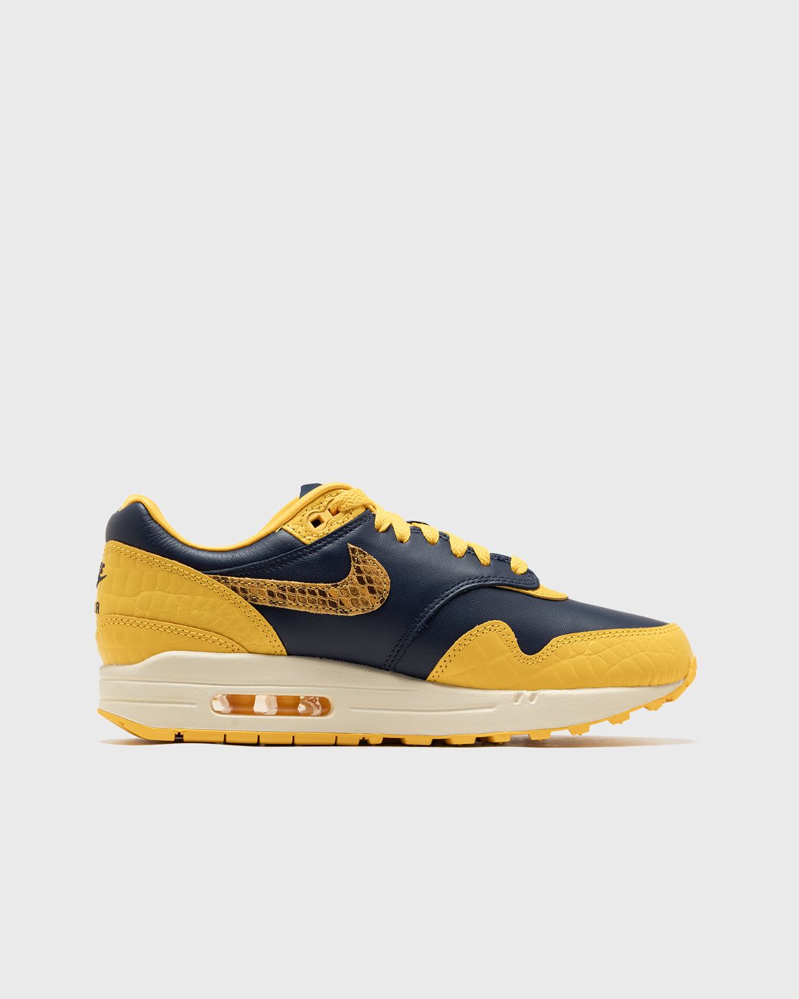 Nike WMNS AIR MAX 1 PRM Michigan Blue Yellow BSTN Store