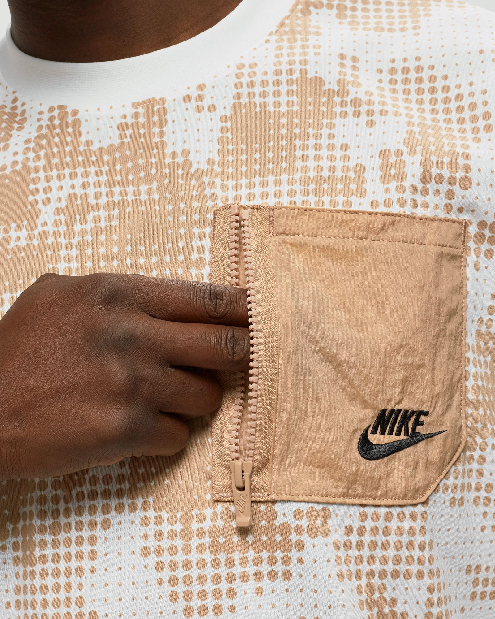 SHORTSLEEVE TOP ALL OVER PRINT