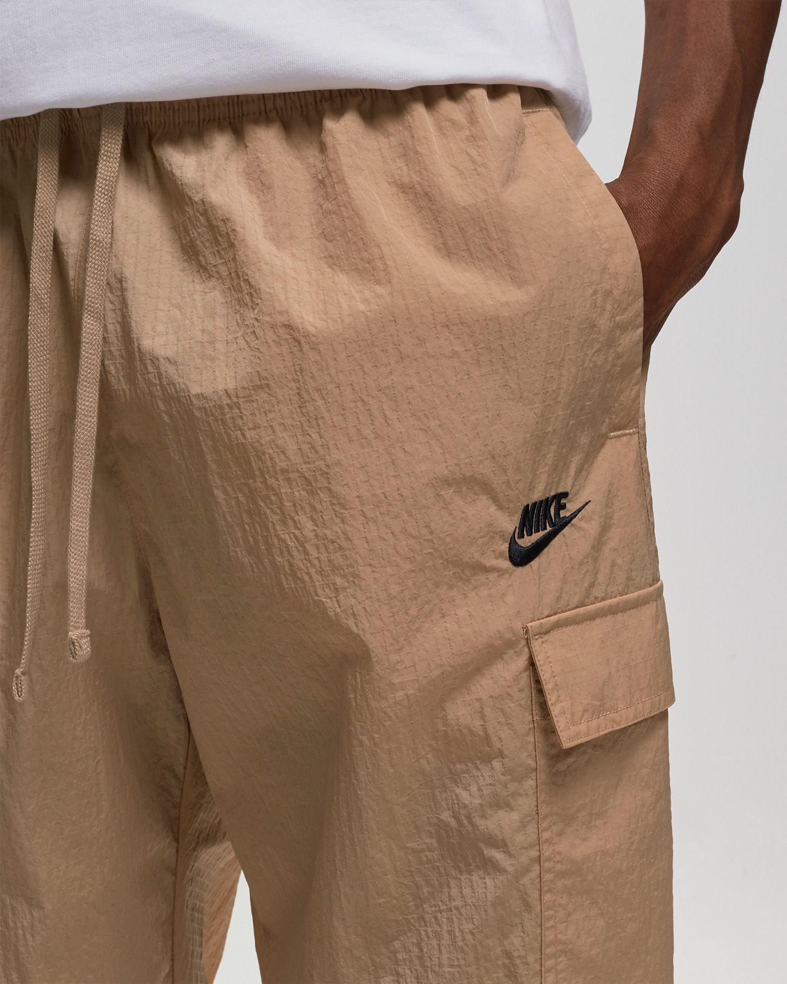 Lightweight Woven Pant