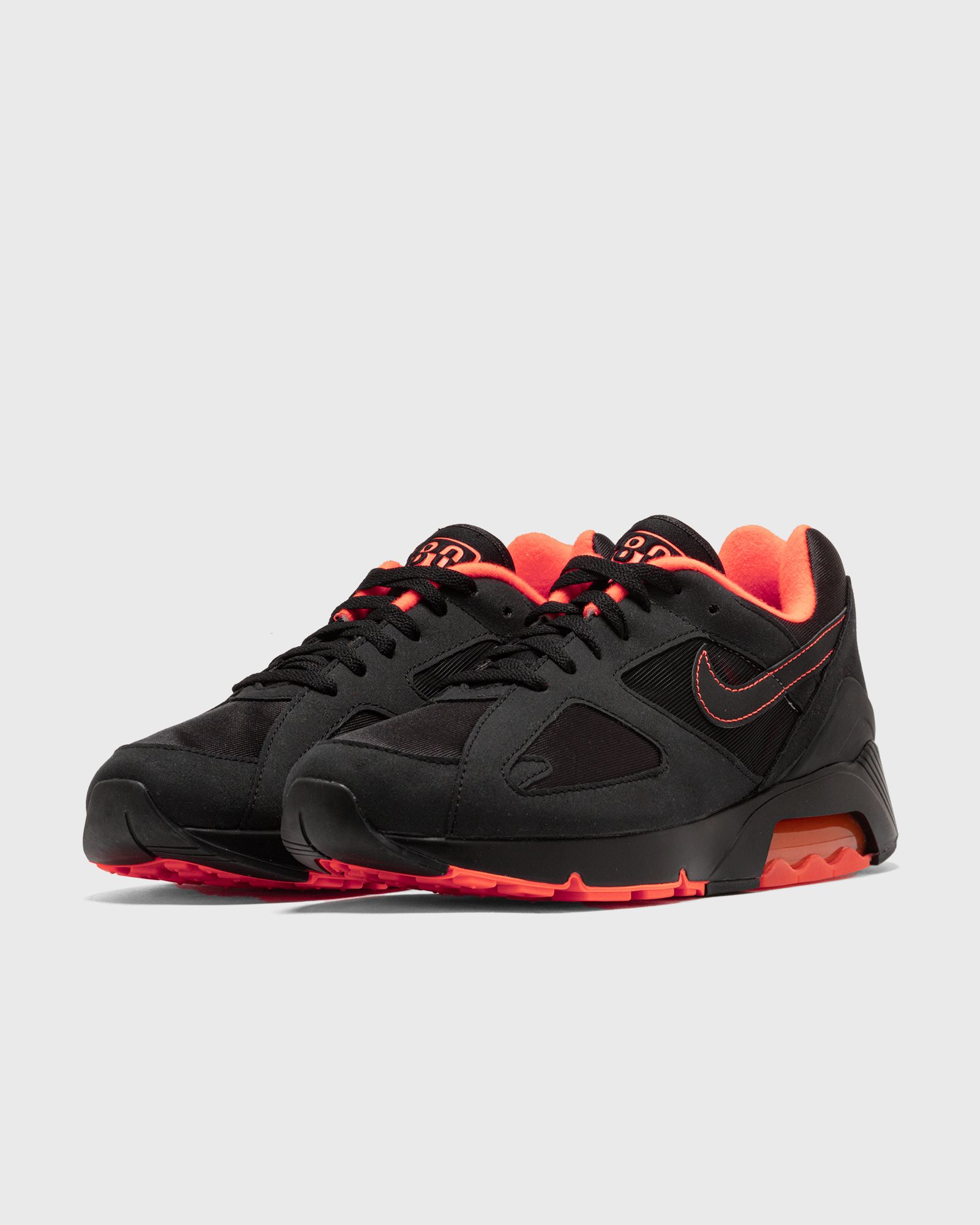 AIR 180 'HYPER CRIMSON'
