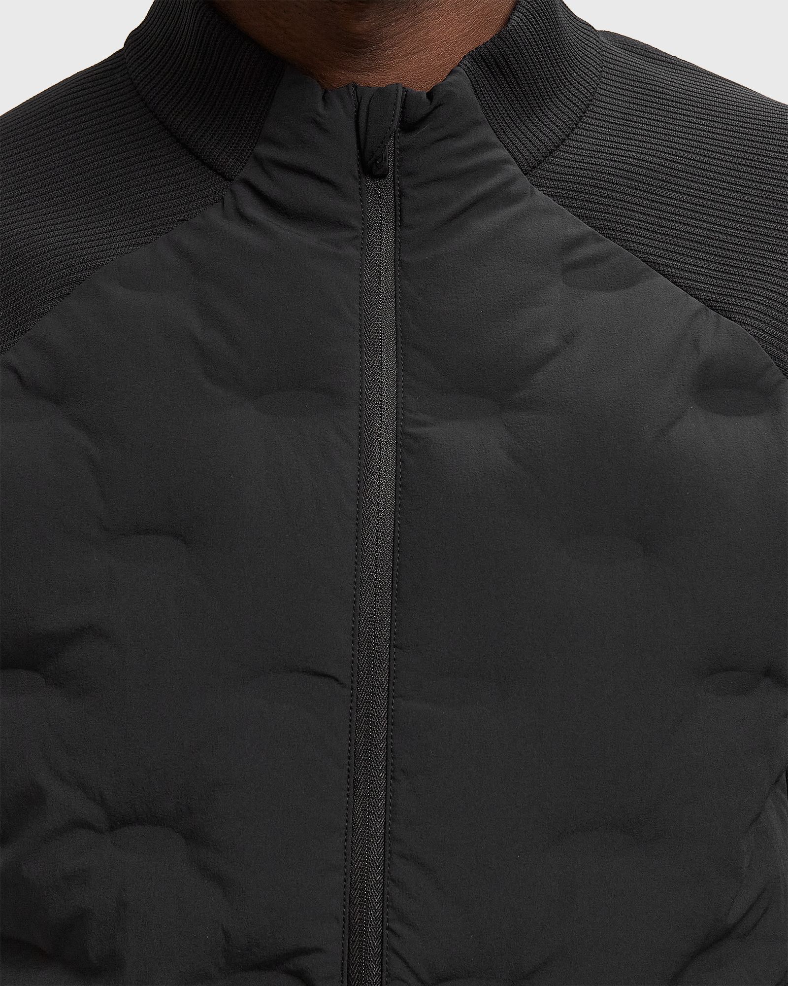 LATITUDE SOAR MID LAYER