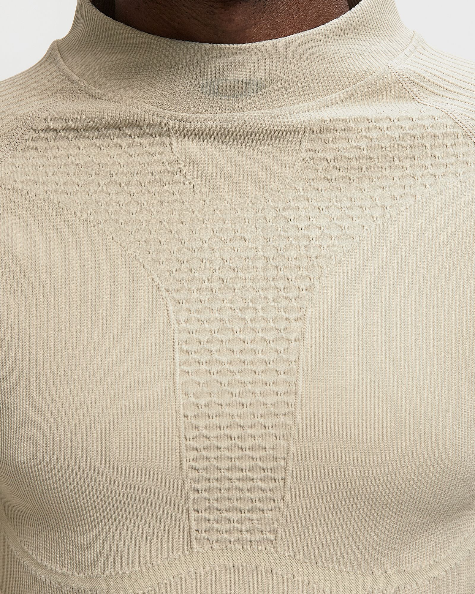 LATITUDE SOAR BASE LAYER