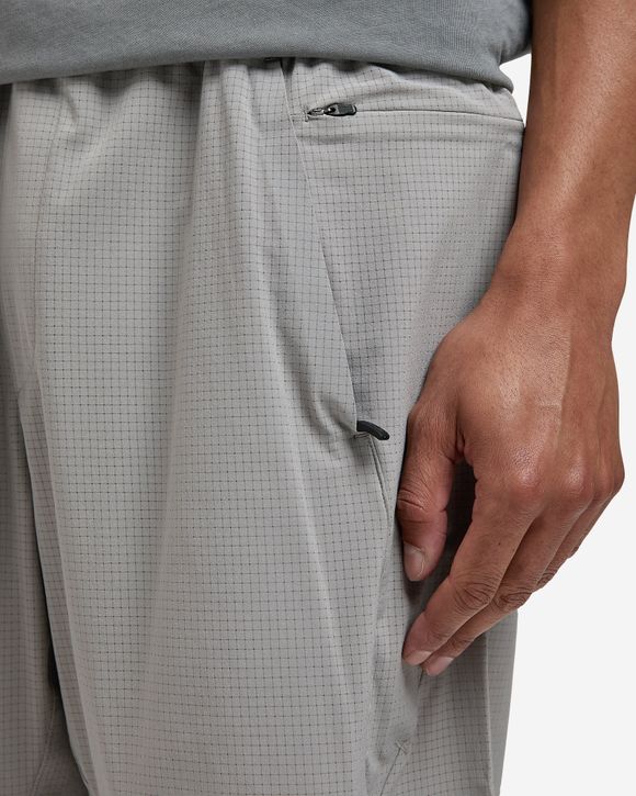 LATITUDE VEIL SHORT