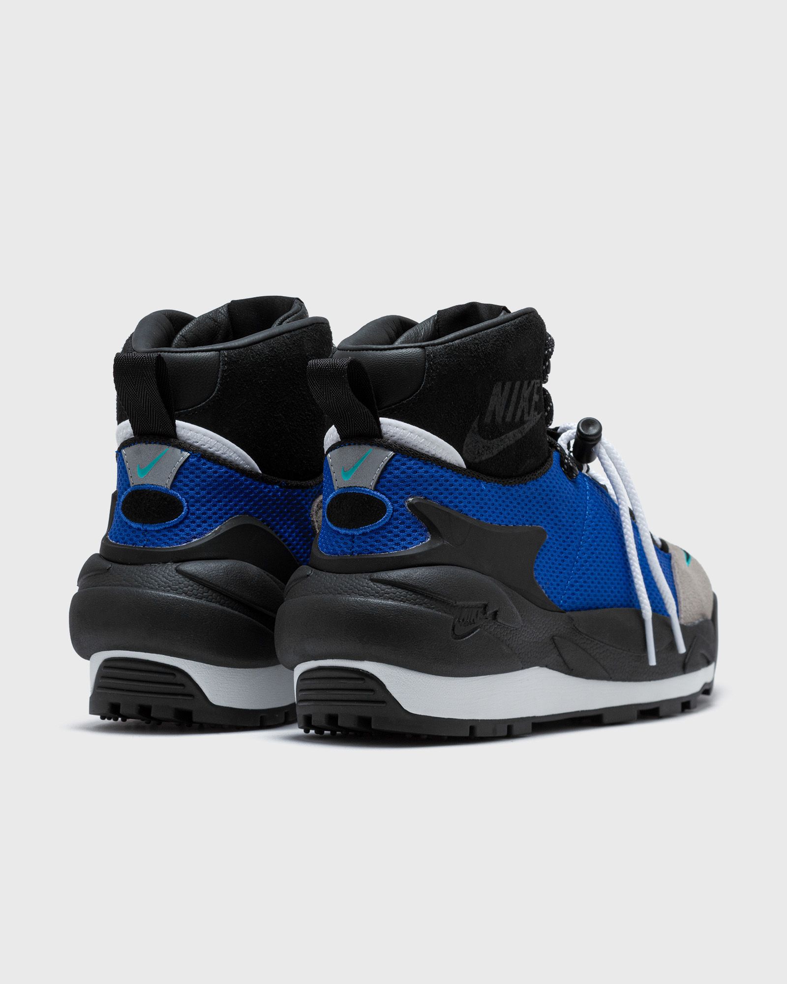 Magmascape x sacai "Varsity Royal"