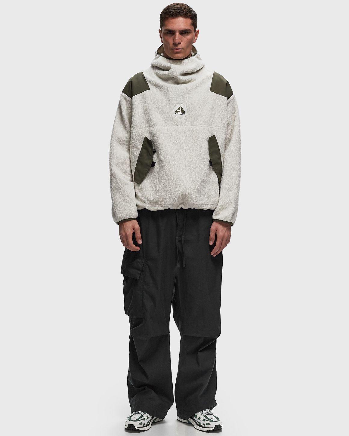 Nike retro fleece hotsell