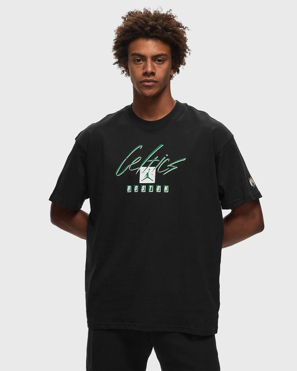 Boston Celtics Black used Medium Men's Nike Dri-Fit T-Shirt