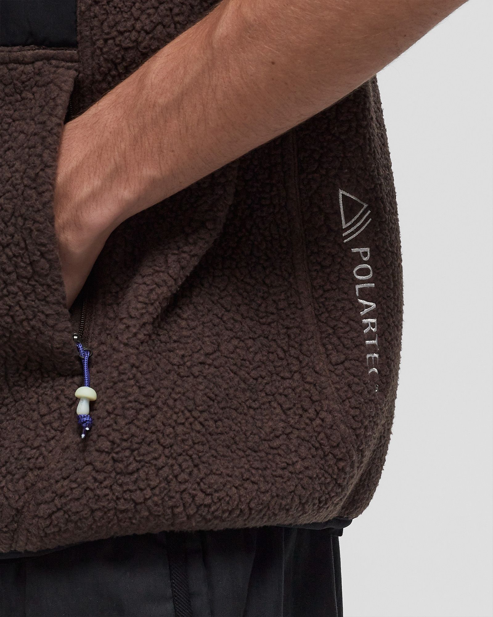 ACG Arctic Wolf Vest