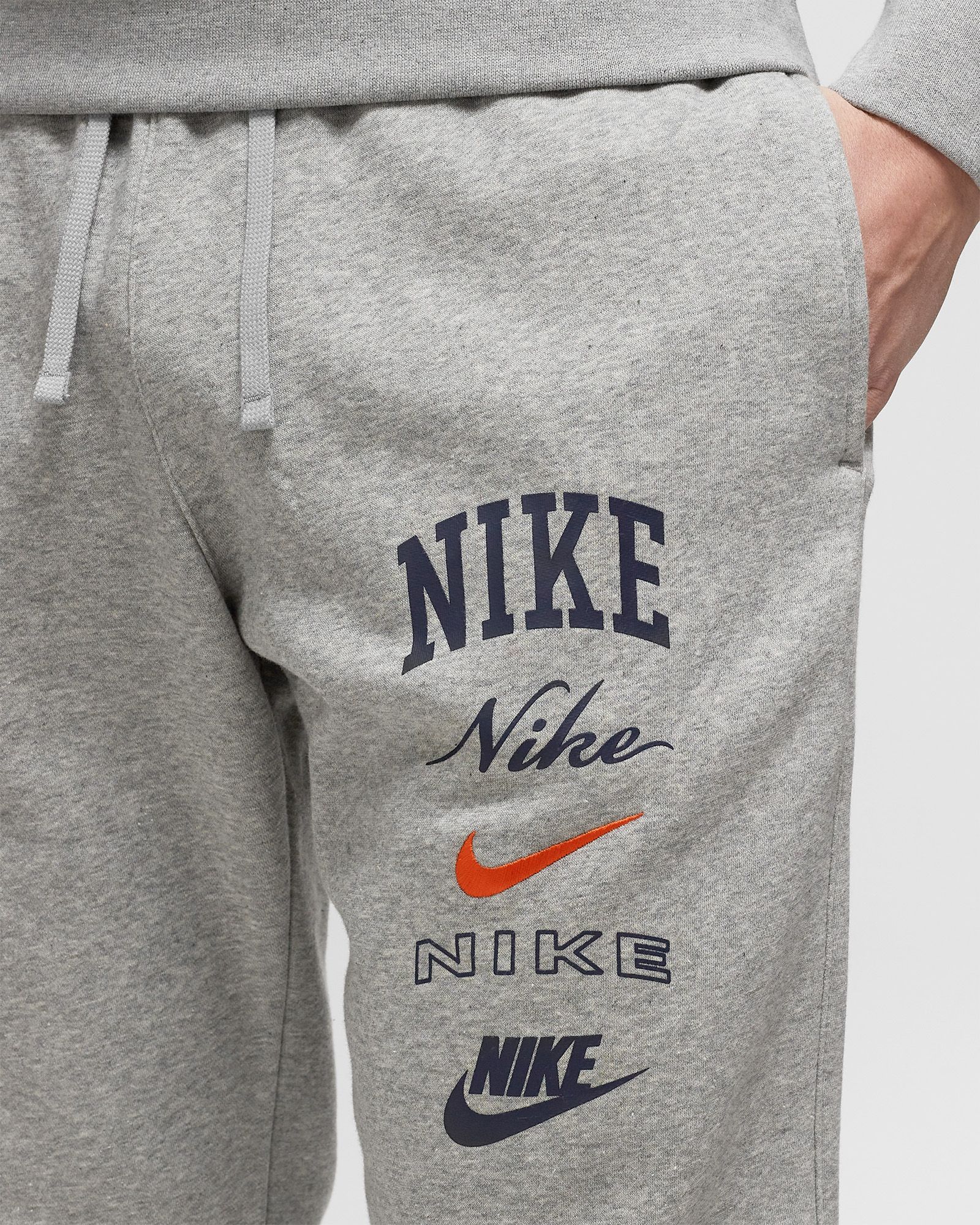 Club Fleece Cuffed Pant