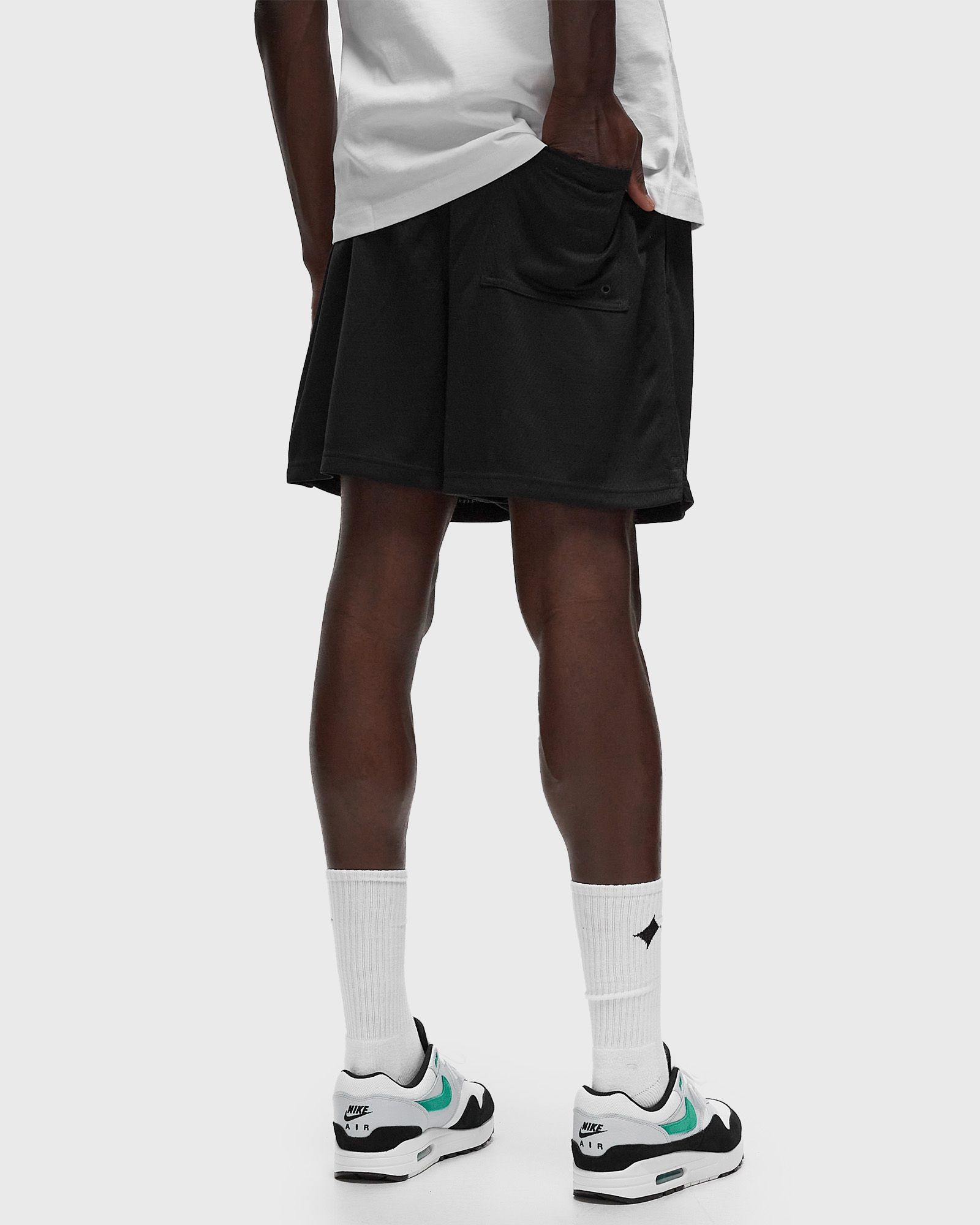 Club Mesh Flow Shorts