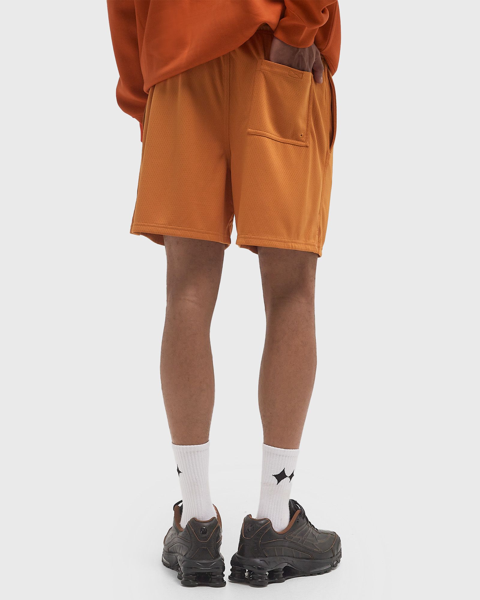 CLUB FLOW MESH SHORT