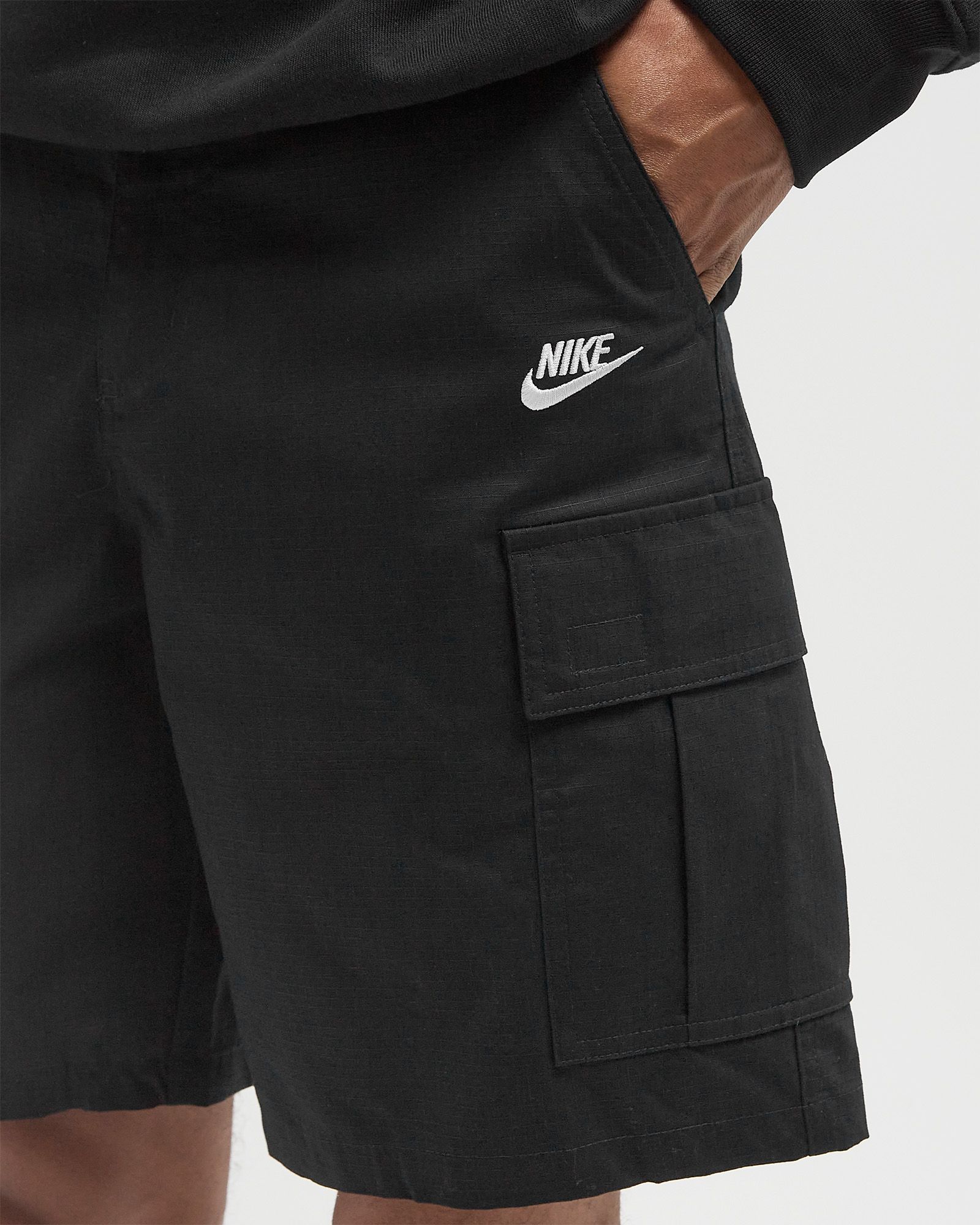 CLUB WOVEN CARGO SHORT