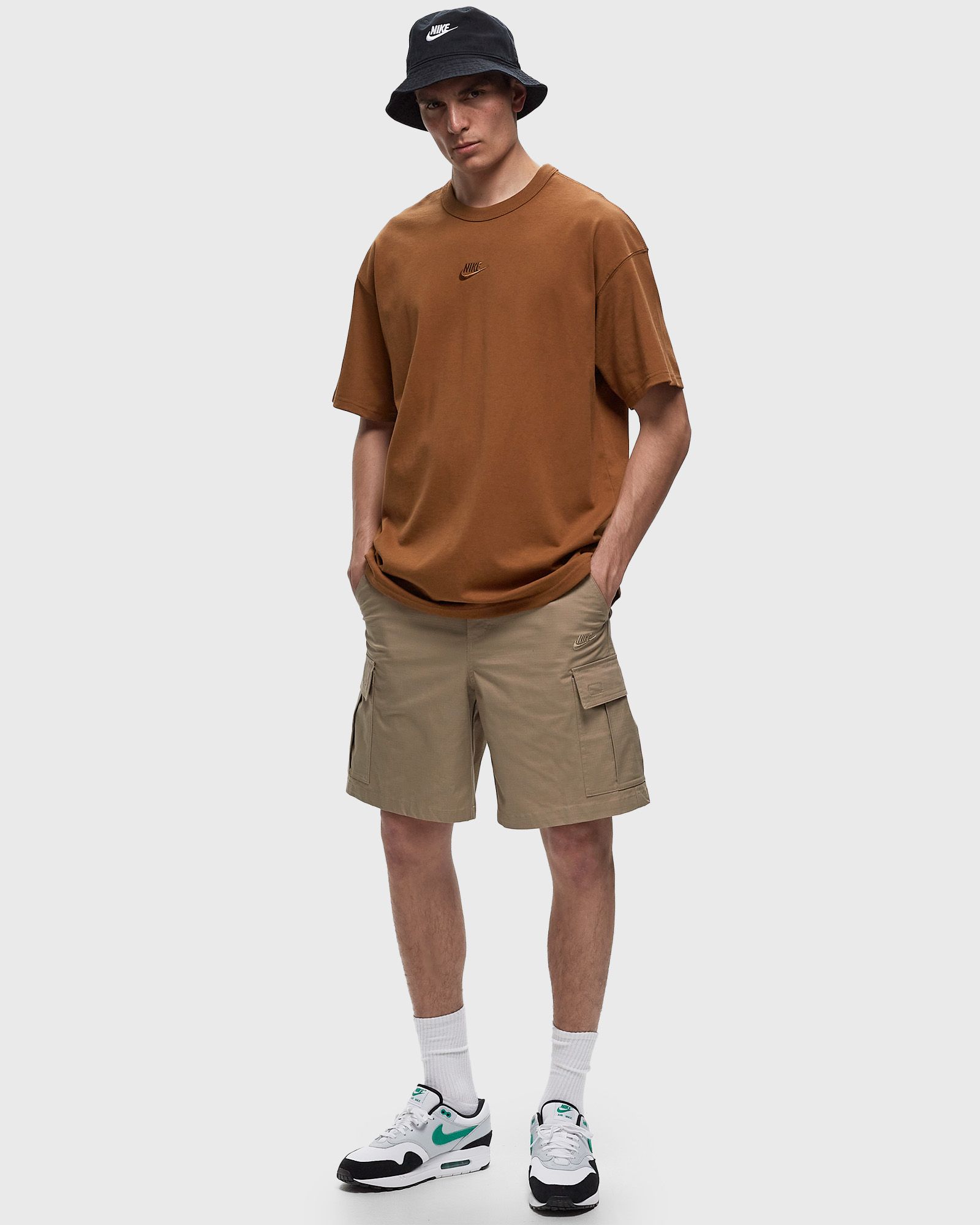Club Woven Cargo Shorts