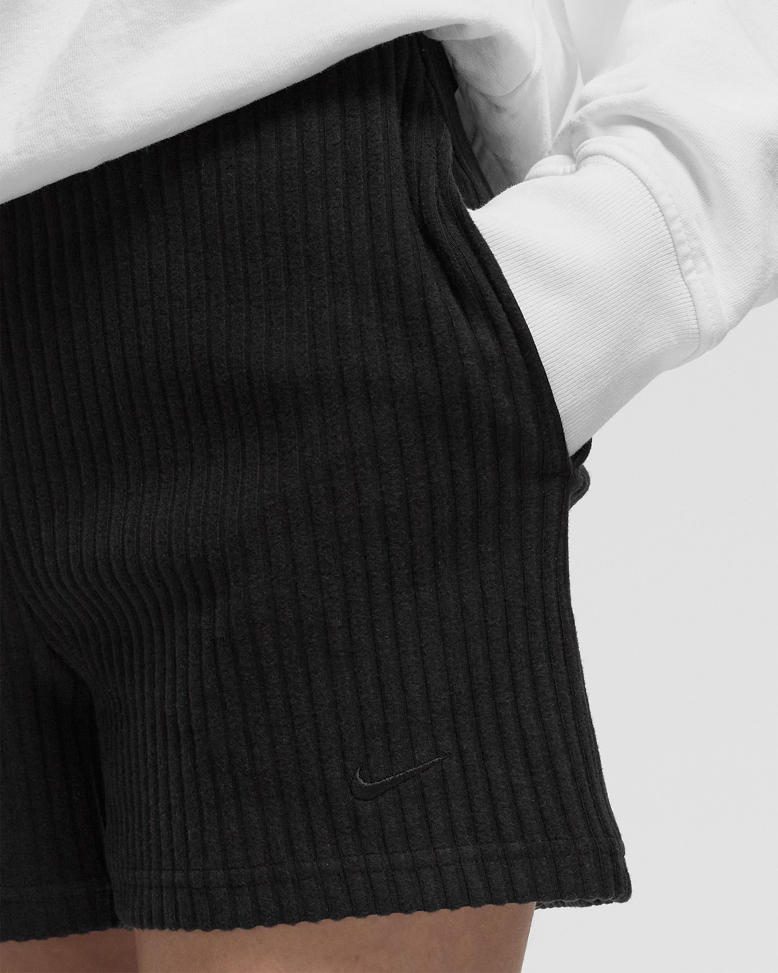 WMNS Chill Knit Ribbed 3-Inch Shorts