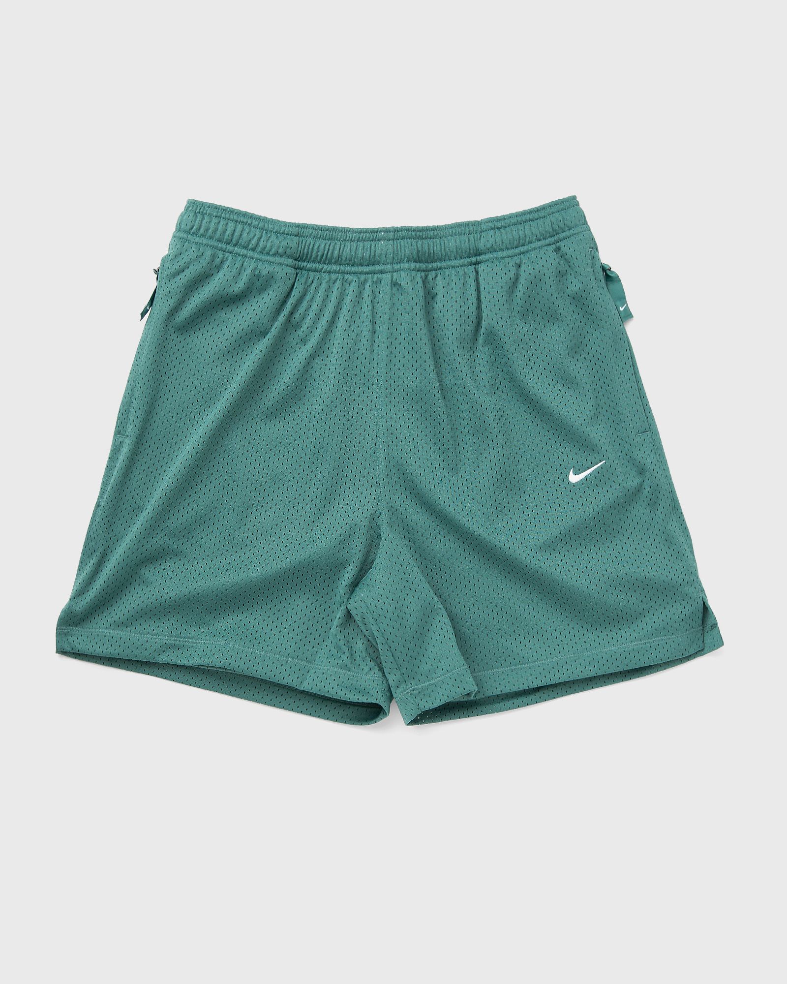 Solo Swoosh Mesh Shorts