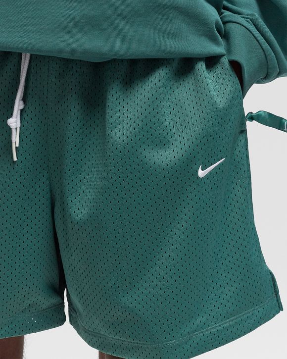 Solo Swoosh Mesh Shorts