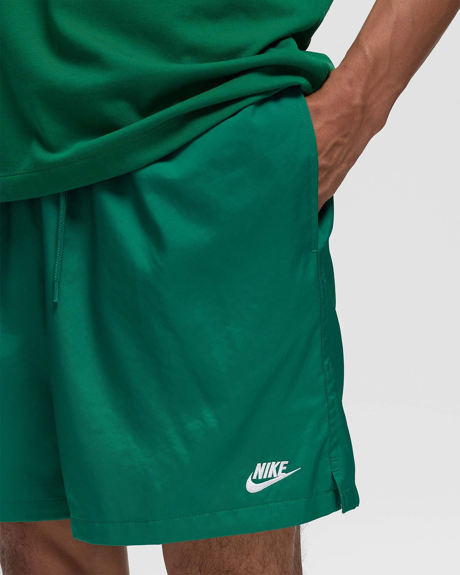 Club Woven Flow Shorts