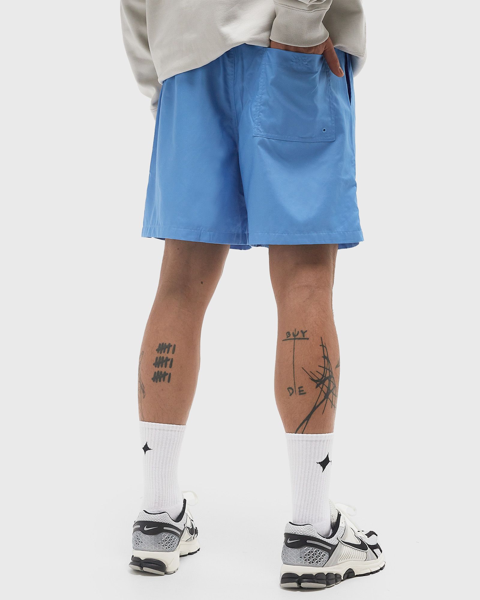 Club Woven Flow Shorts