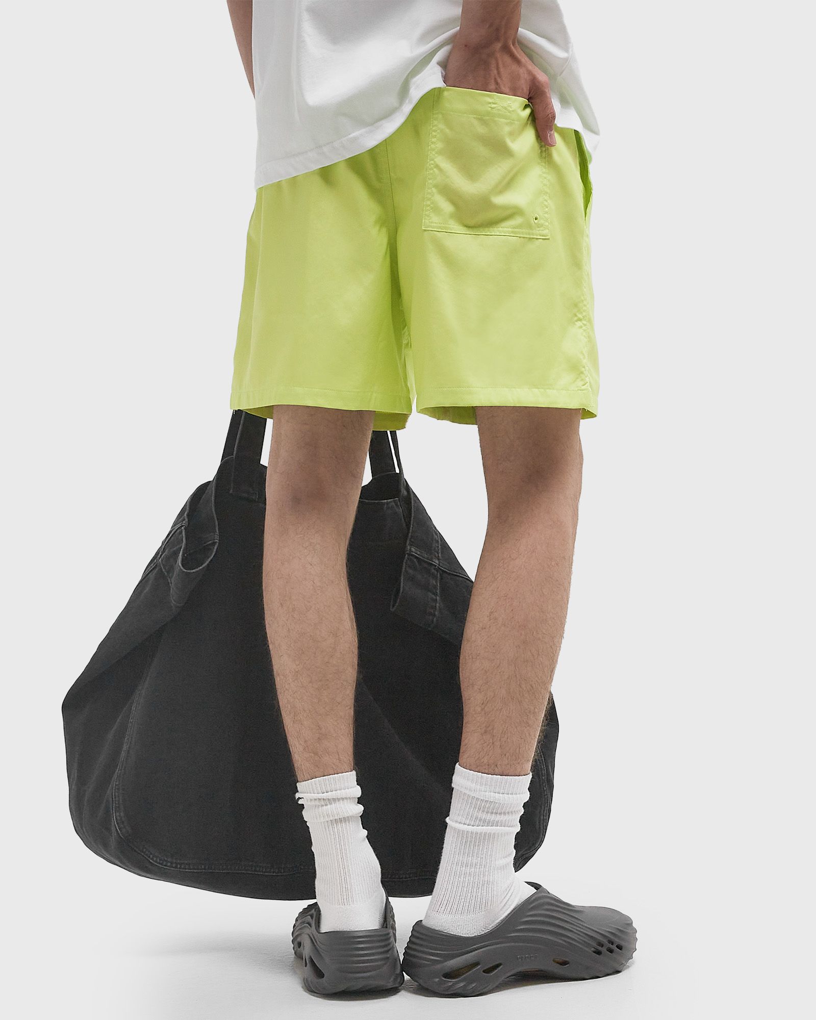 Club Woven Flow Shorts