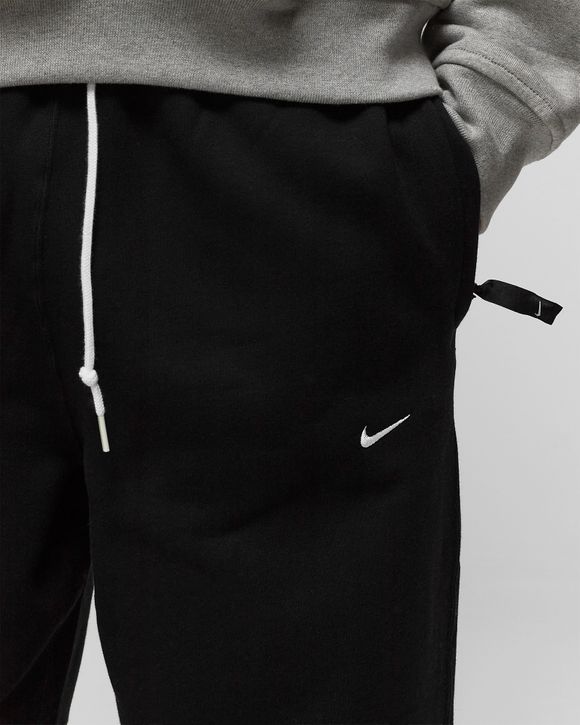 Training Essentials Woven Open Hem Pants in BLACK