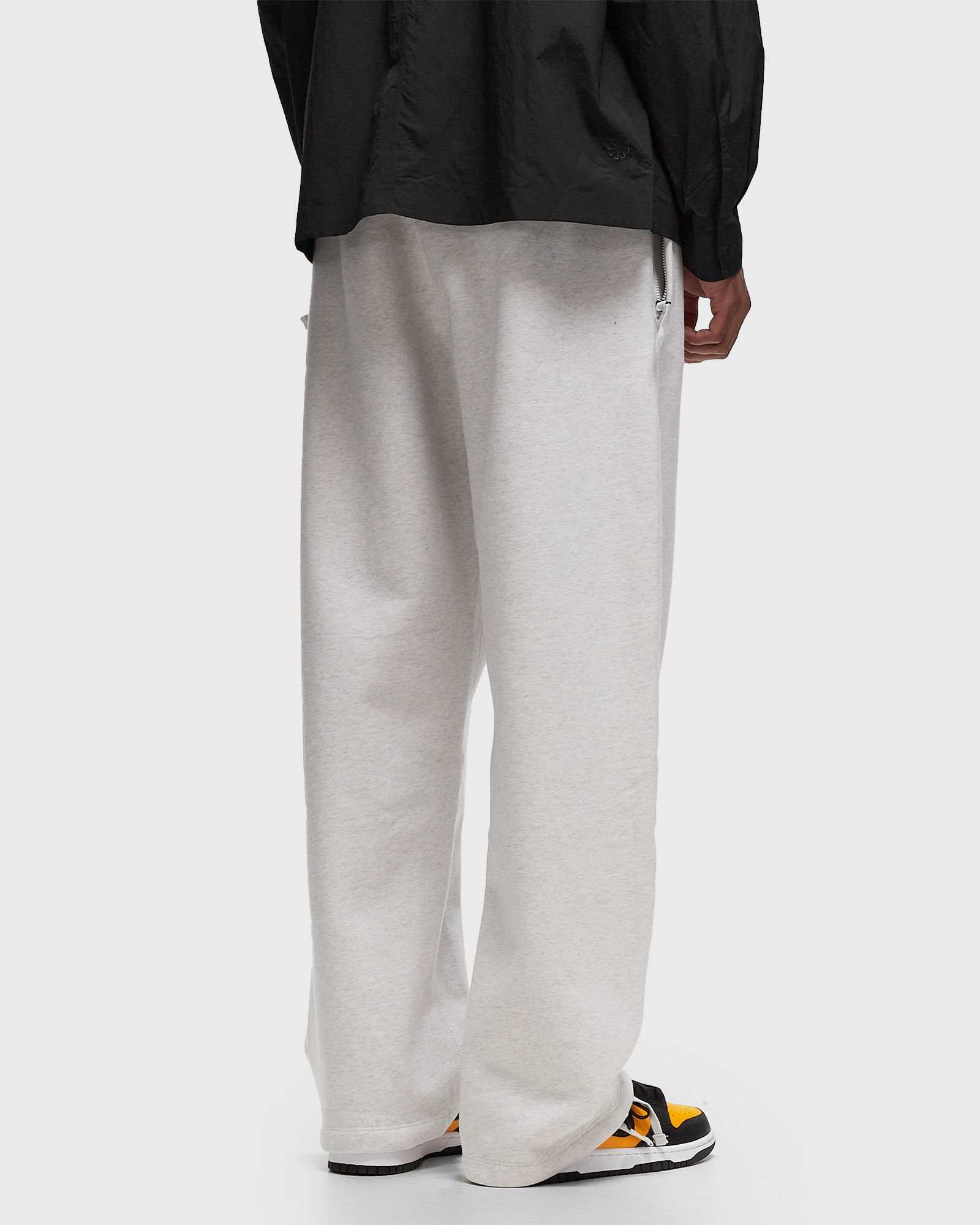 Solo Swoosh Open-Hem Brushed-Back Fleece Pants