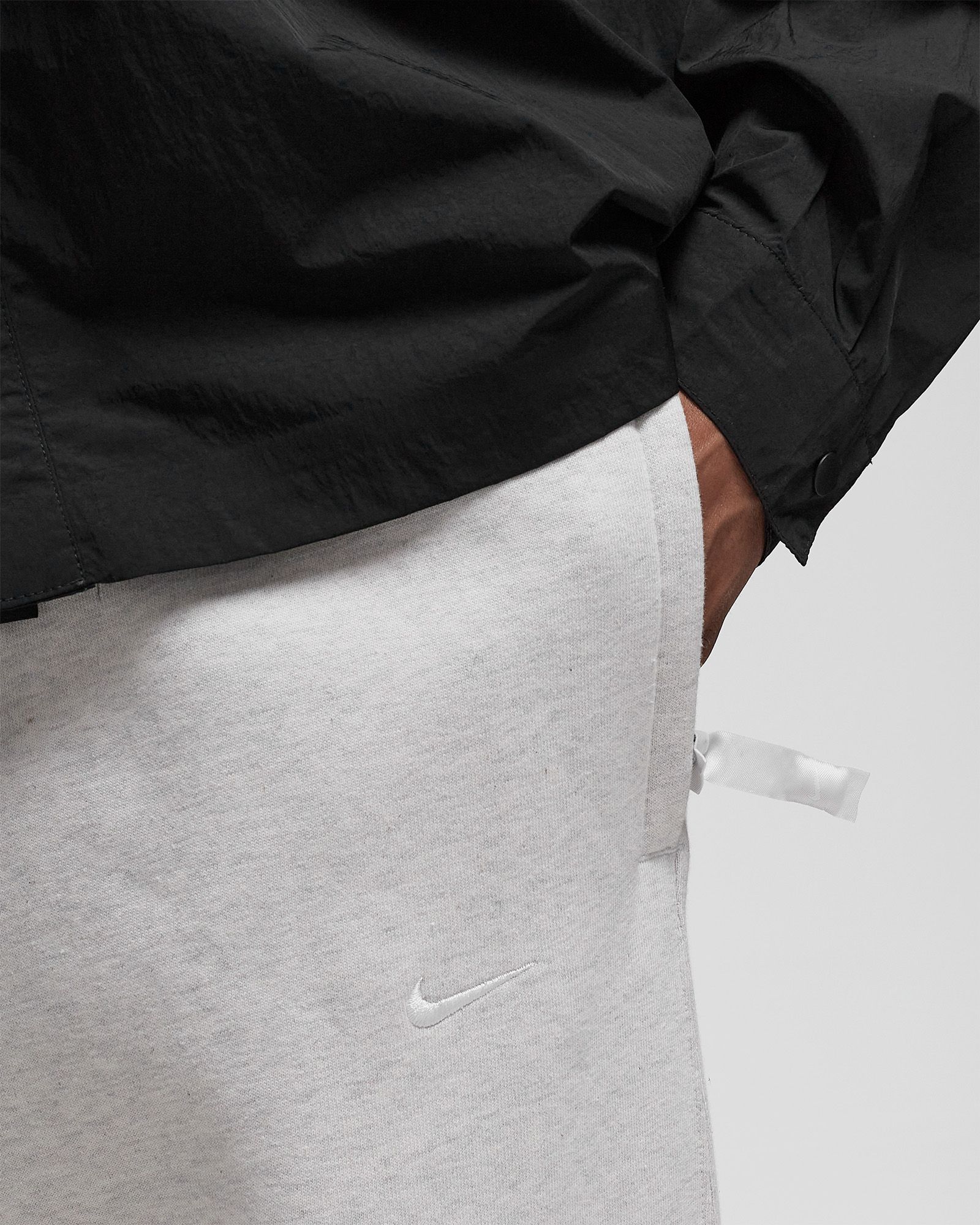 Solo Swoosh Open-Hem Brushed-Back Fleece Pants