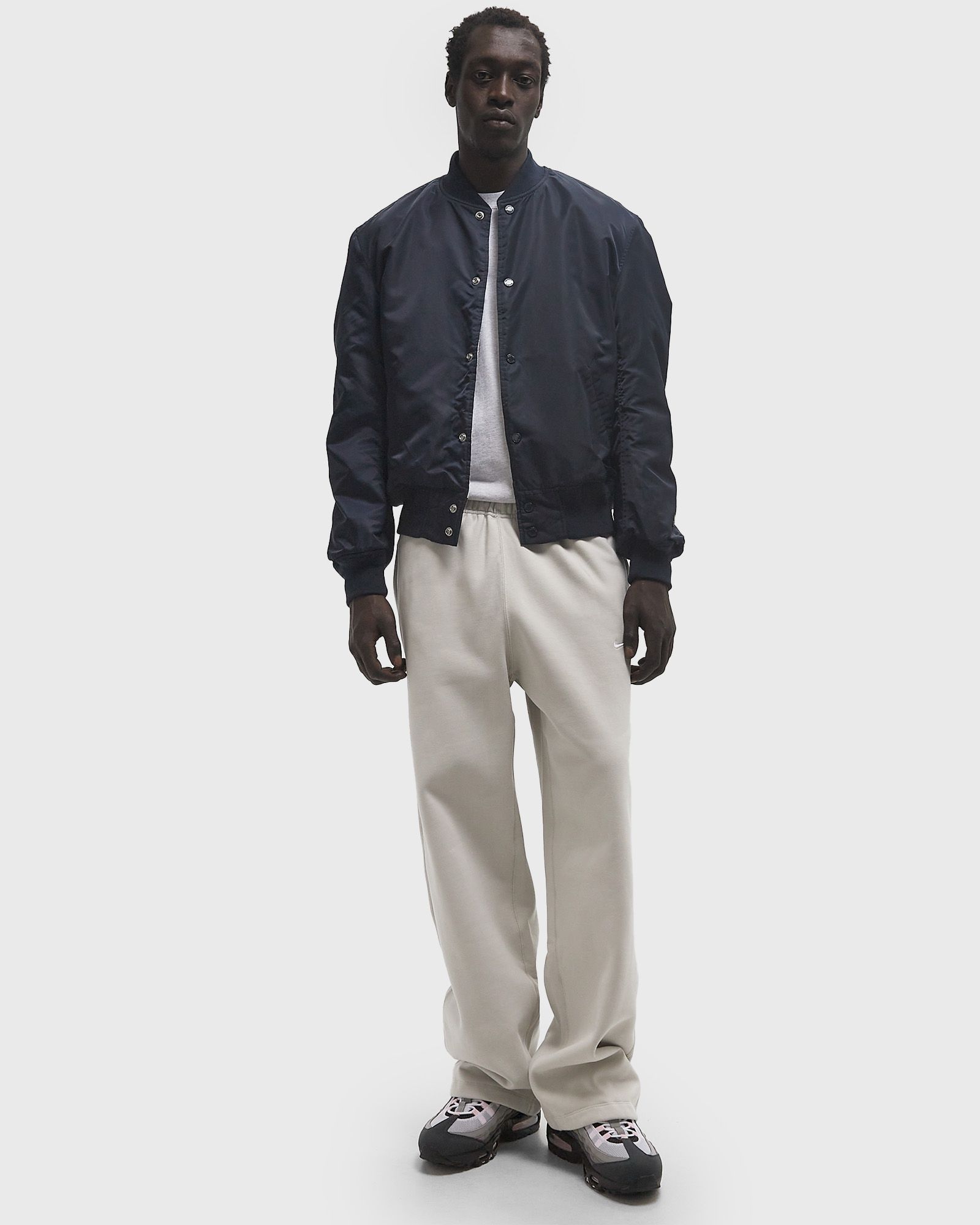 Solo Swoosh Open-Hem Brushed-Back Fleece Pants