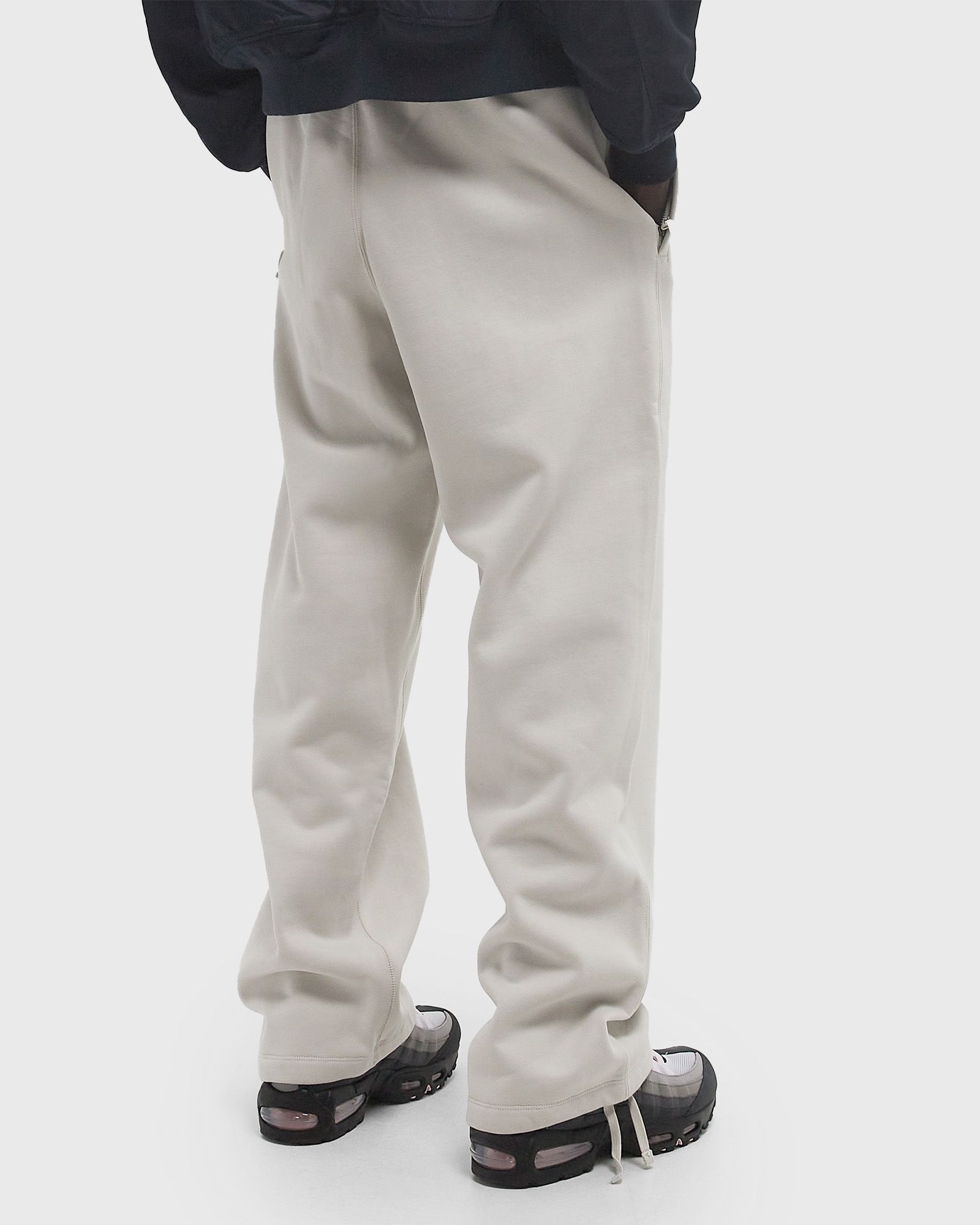 Solo Swoosh Open-Hem Brushed-Back Fleece Pants