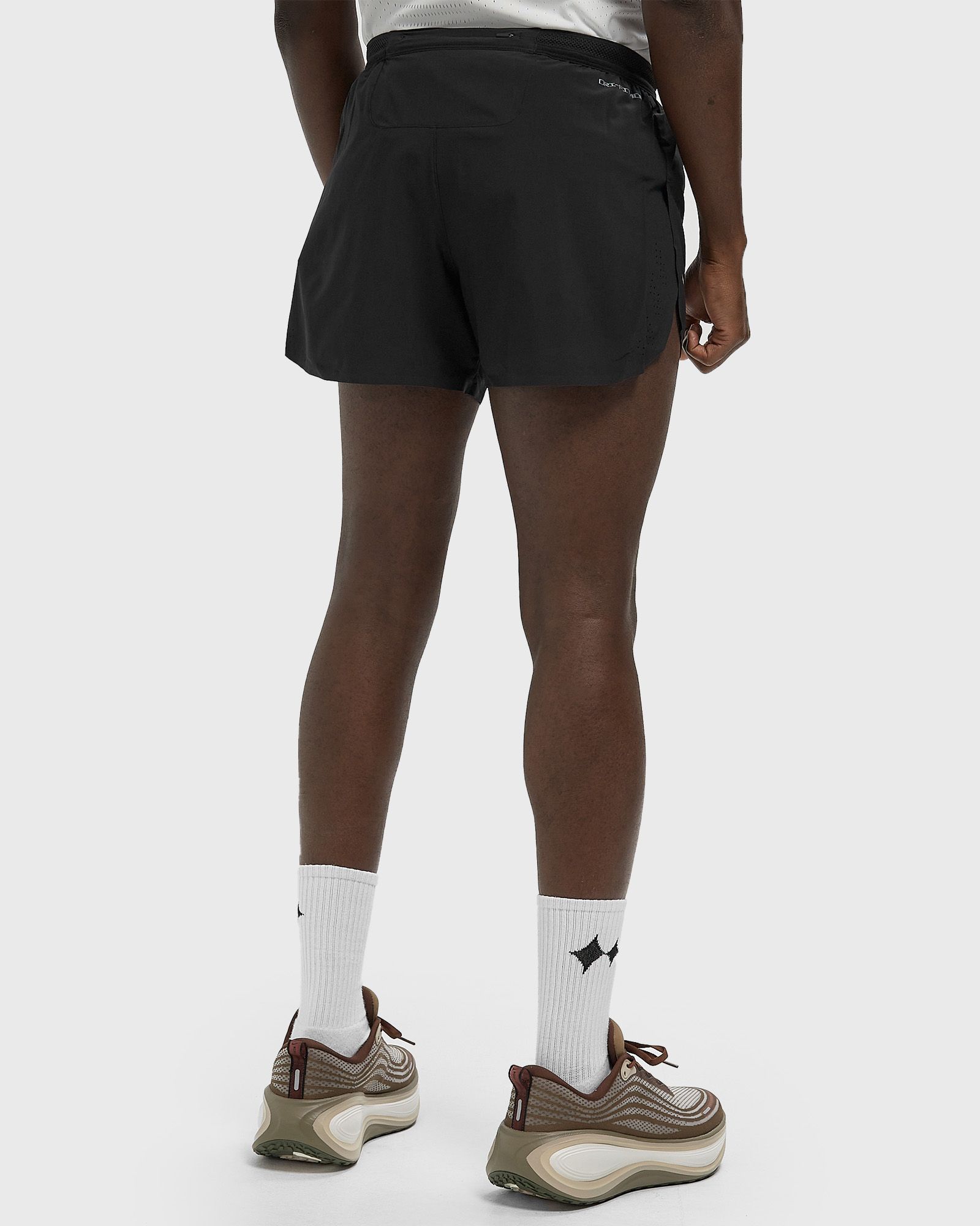 DFADV AROSWFT 4INBF SHORT