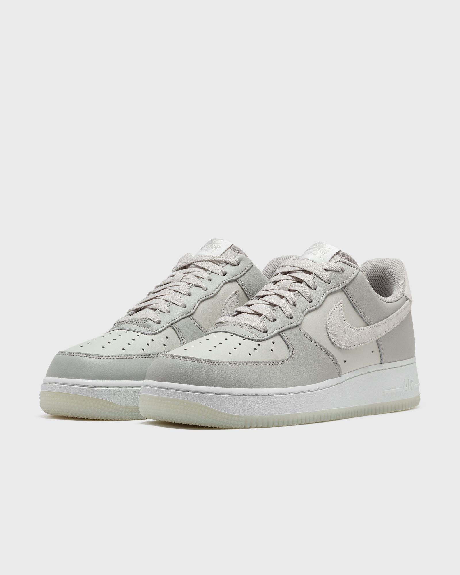AIR FORCE 1 '07 LV8