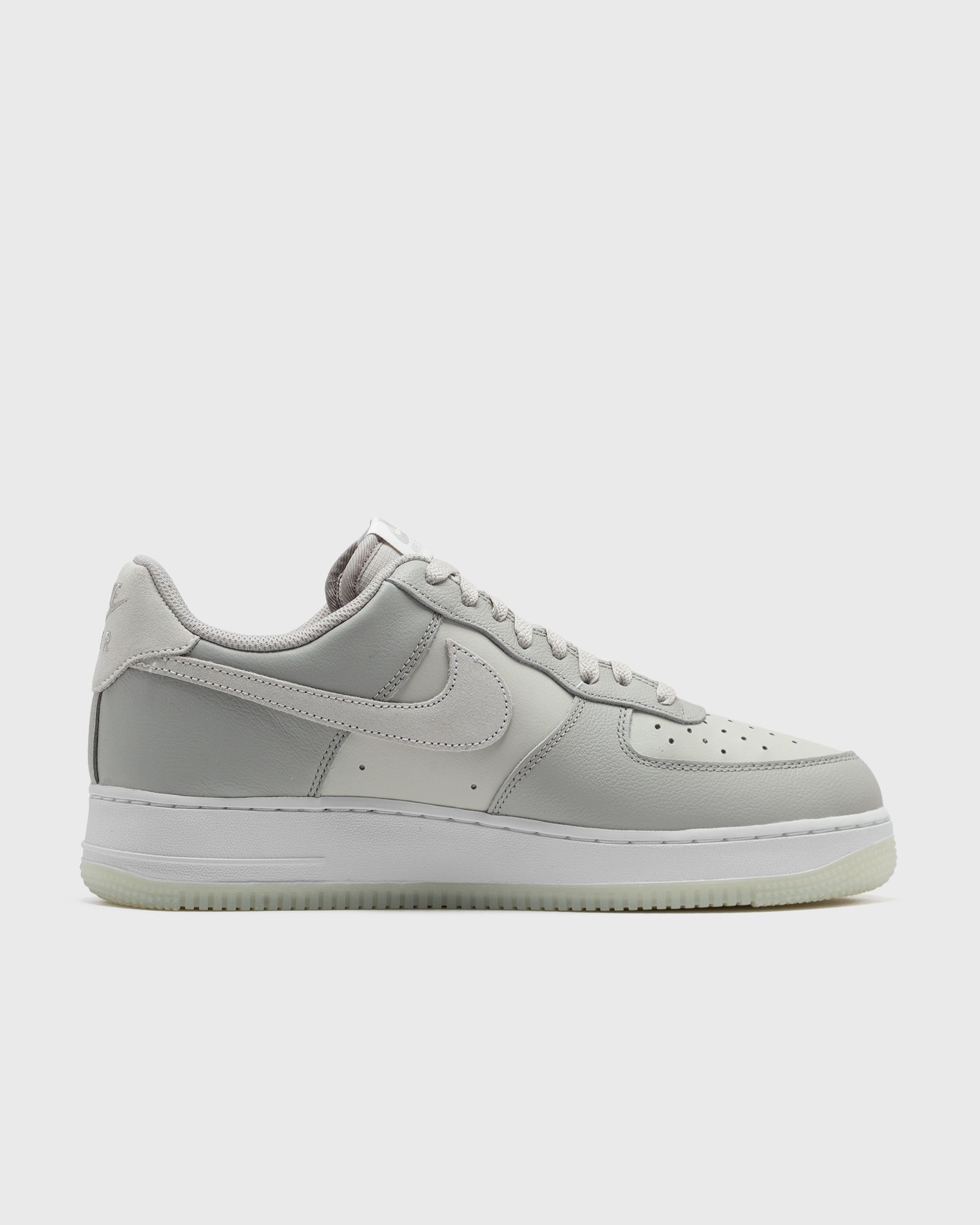 AIR FORCE 1 '07 LV8