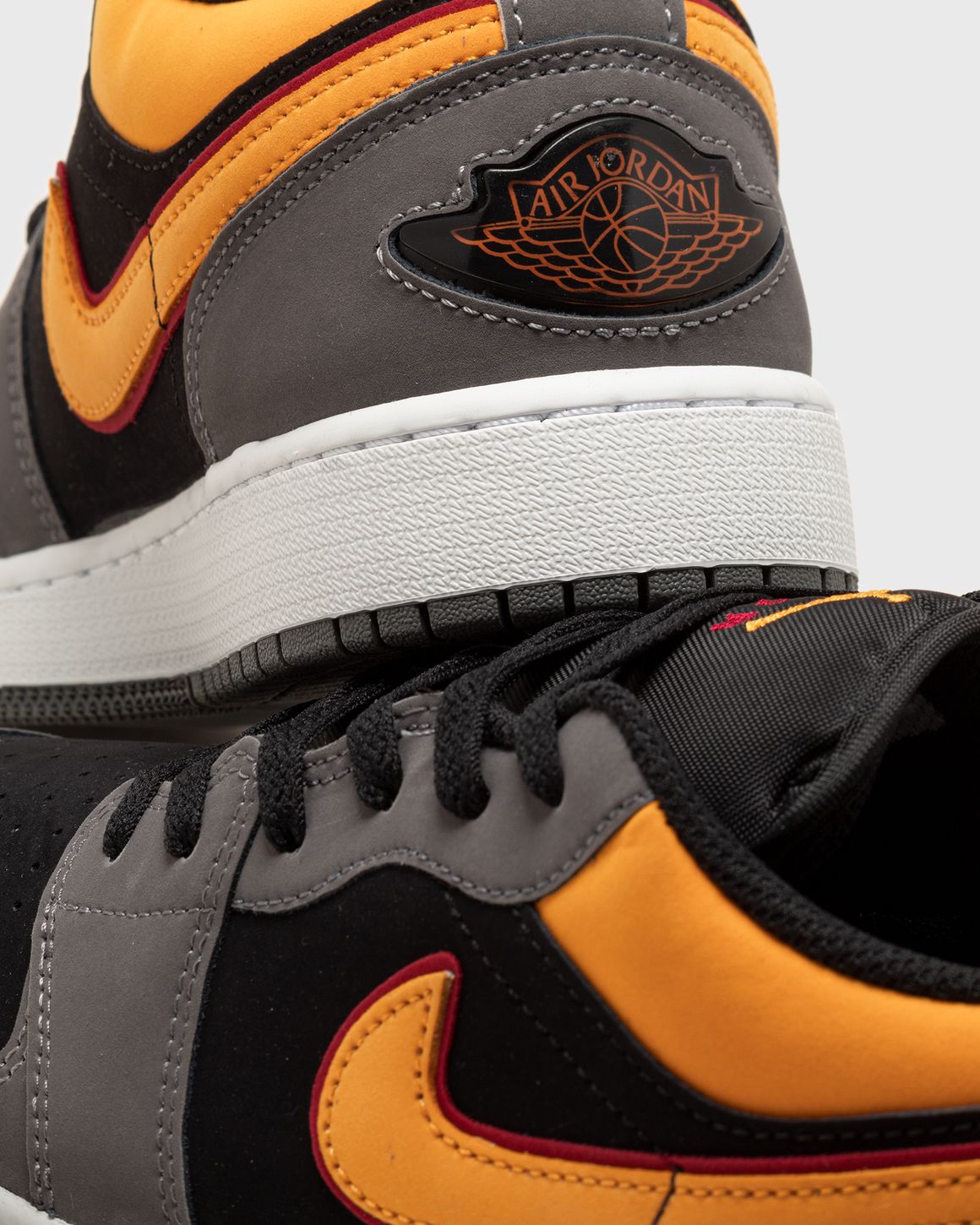 Jordan AIR JORDAN 1 LOW SE GS Black Grey BSTN Store