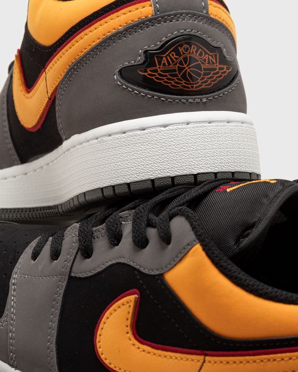 Jordan AIR JORDAN 1 LOW SE (GS) Black/Grey - BLACK/VIVID ORANGE-LT GRAPHITE