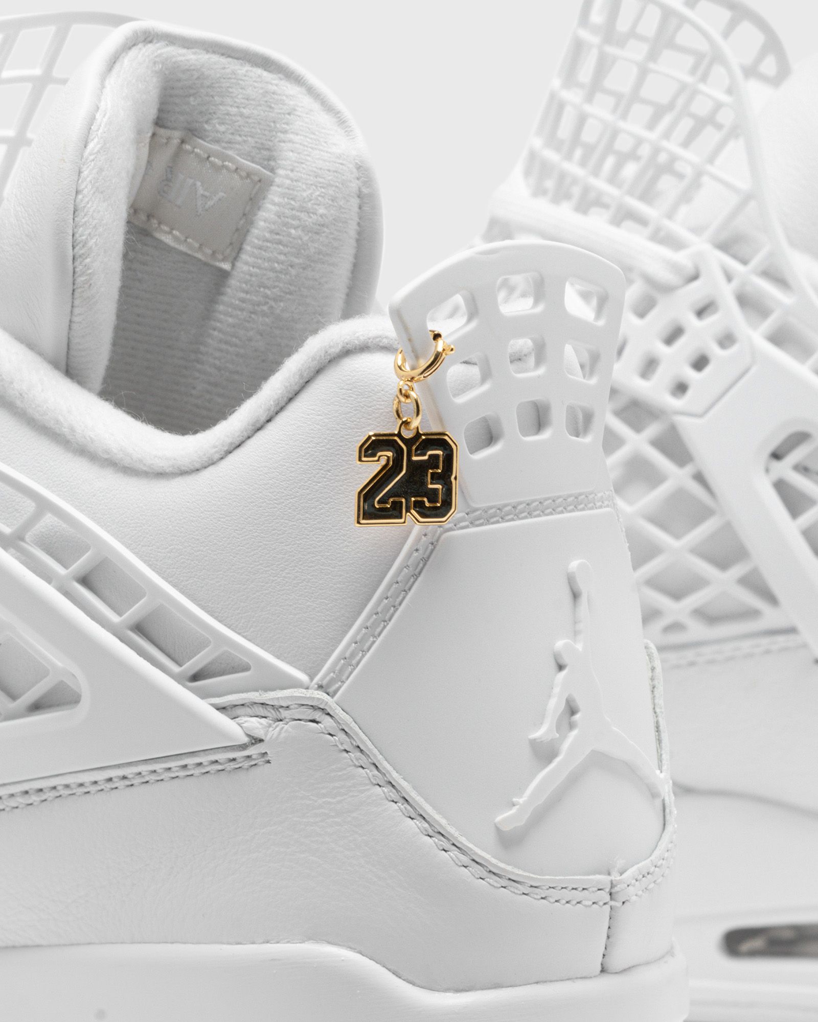 WMNS AIR JORDAN 4 NET