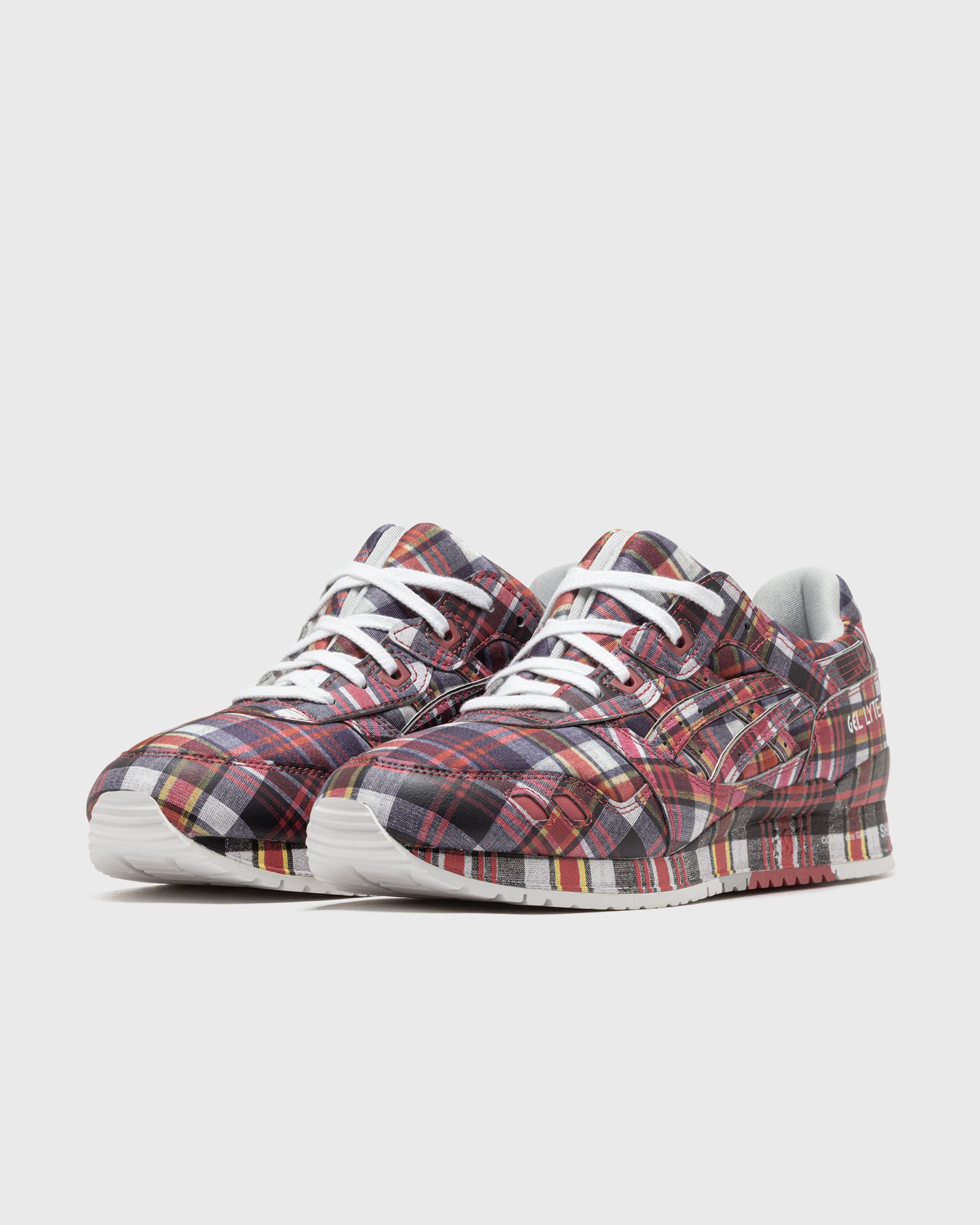 x ASICS Gel-Lyte III 07