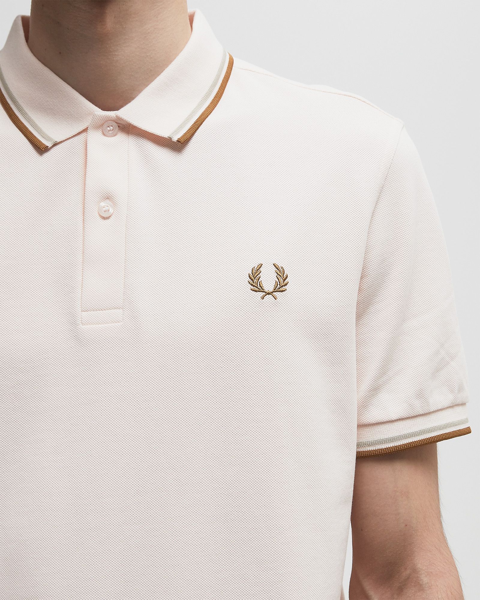 X FRED PERRY TEE KNIT
