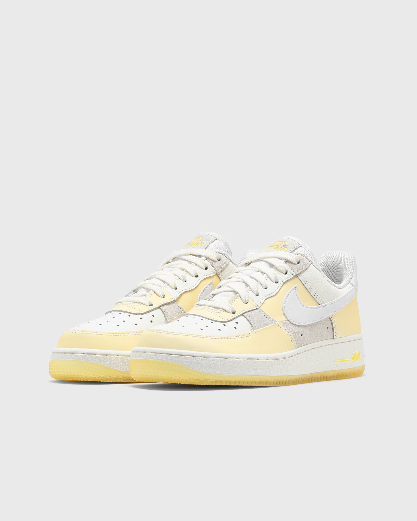 WMNS NIKE AIR FORCE 1 '07 LOW