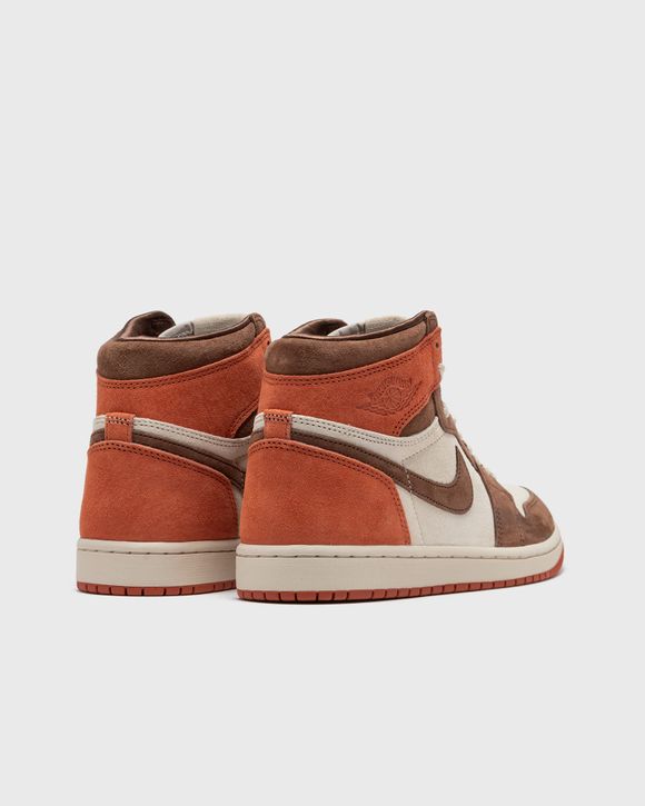 Jordan WMNS AIR JORDAN 1 RETRO HI OG SP Brown/Beige | BSTN Store