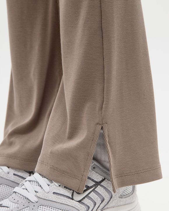 WMNS NK CHLL KNT MRIB MR FLR