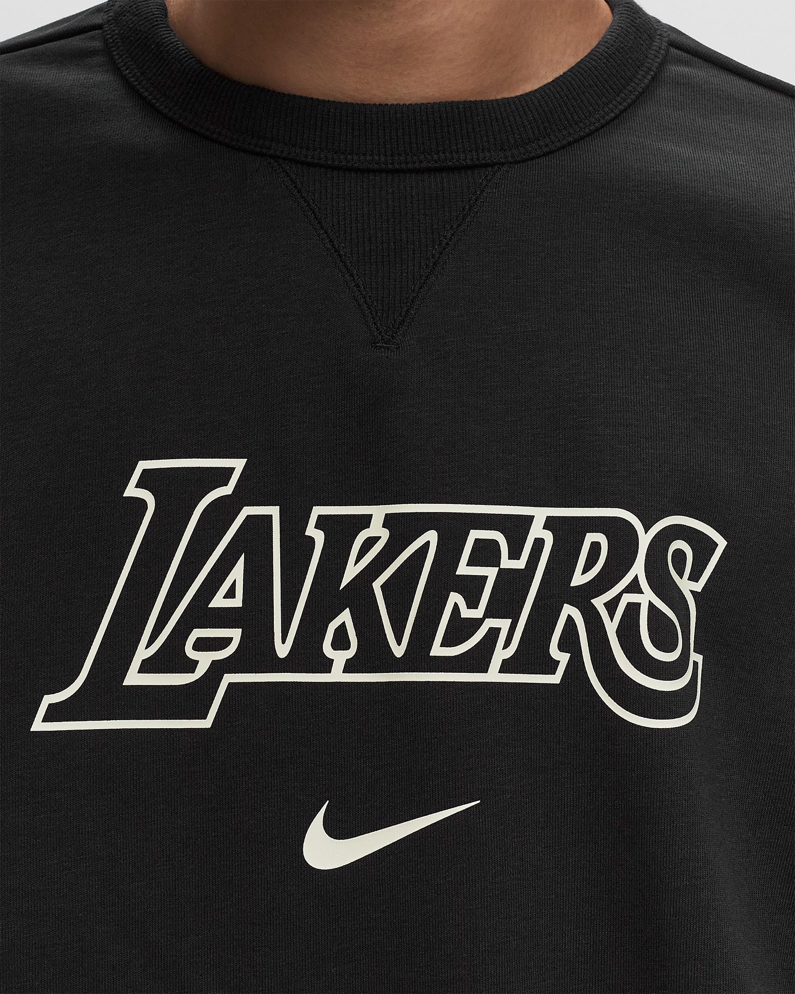 Dri-FIT Standard Issue NBA Crewneck