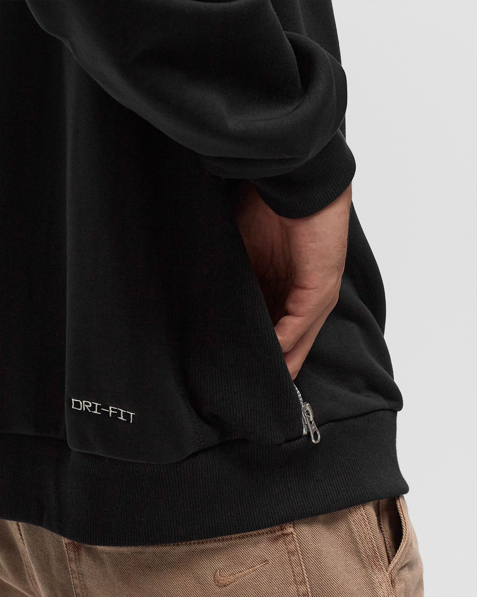 Dri-FIT Standard Issue NBA Crewneck