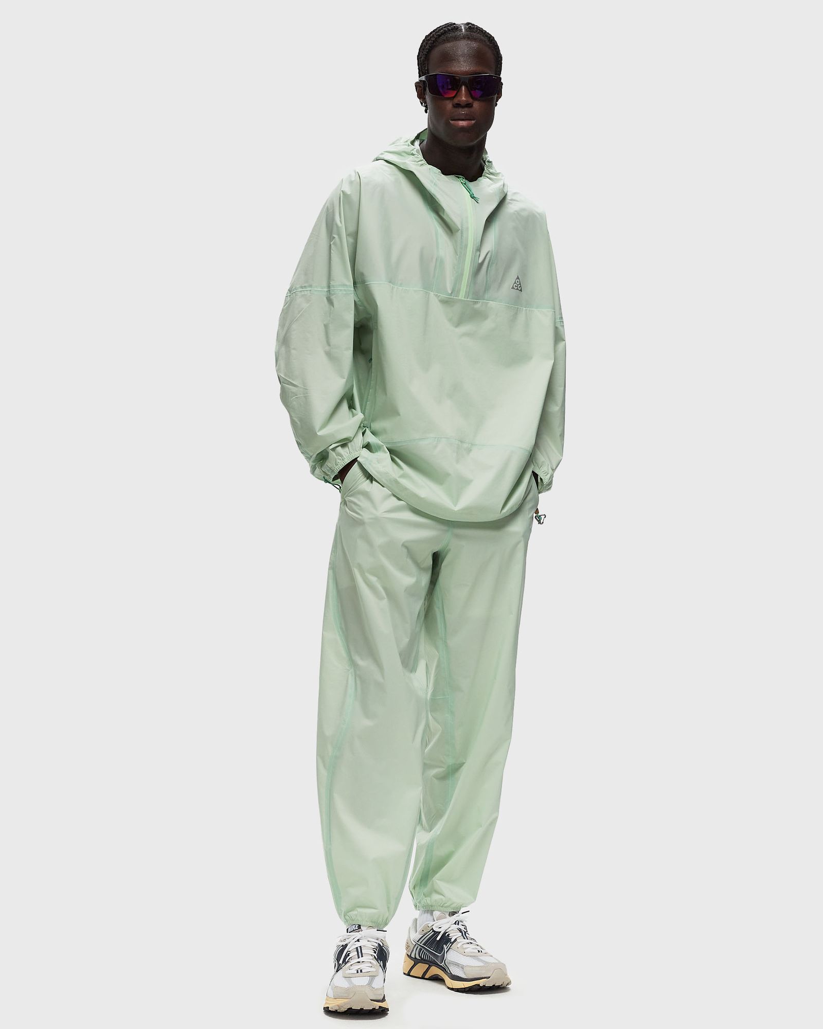 NIKE ACG 総柄 レギンス XSグリーン系 DRI-FIT NIKE ACG 総柄 レギンス XSグリーン系 DRI-FIT