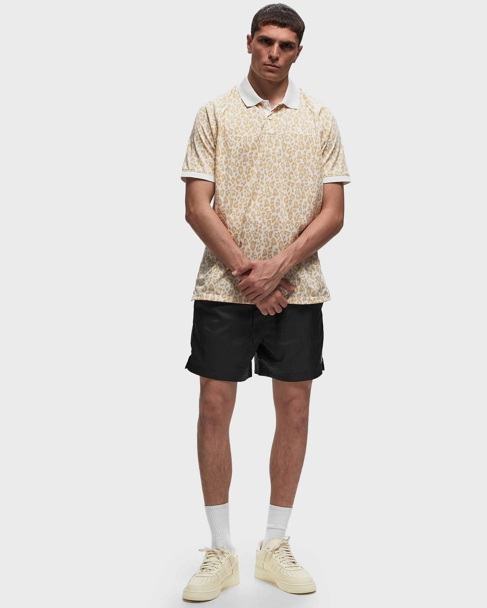 Essentials 5 Poolside Shorts