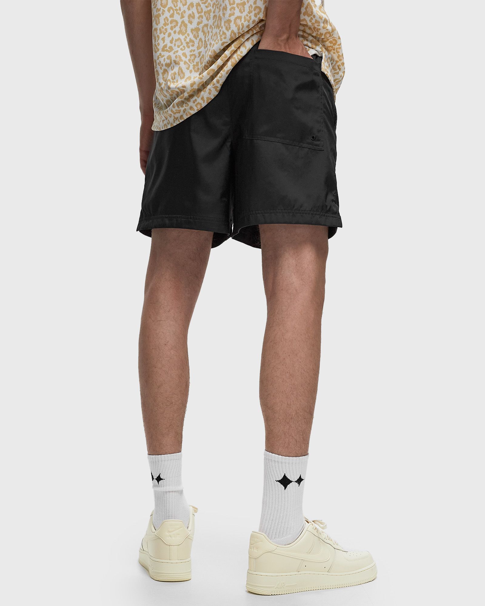 Essentials 5 Poolside Shorts