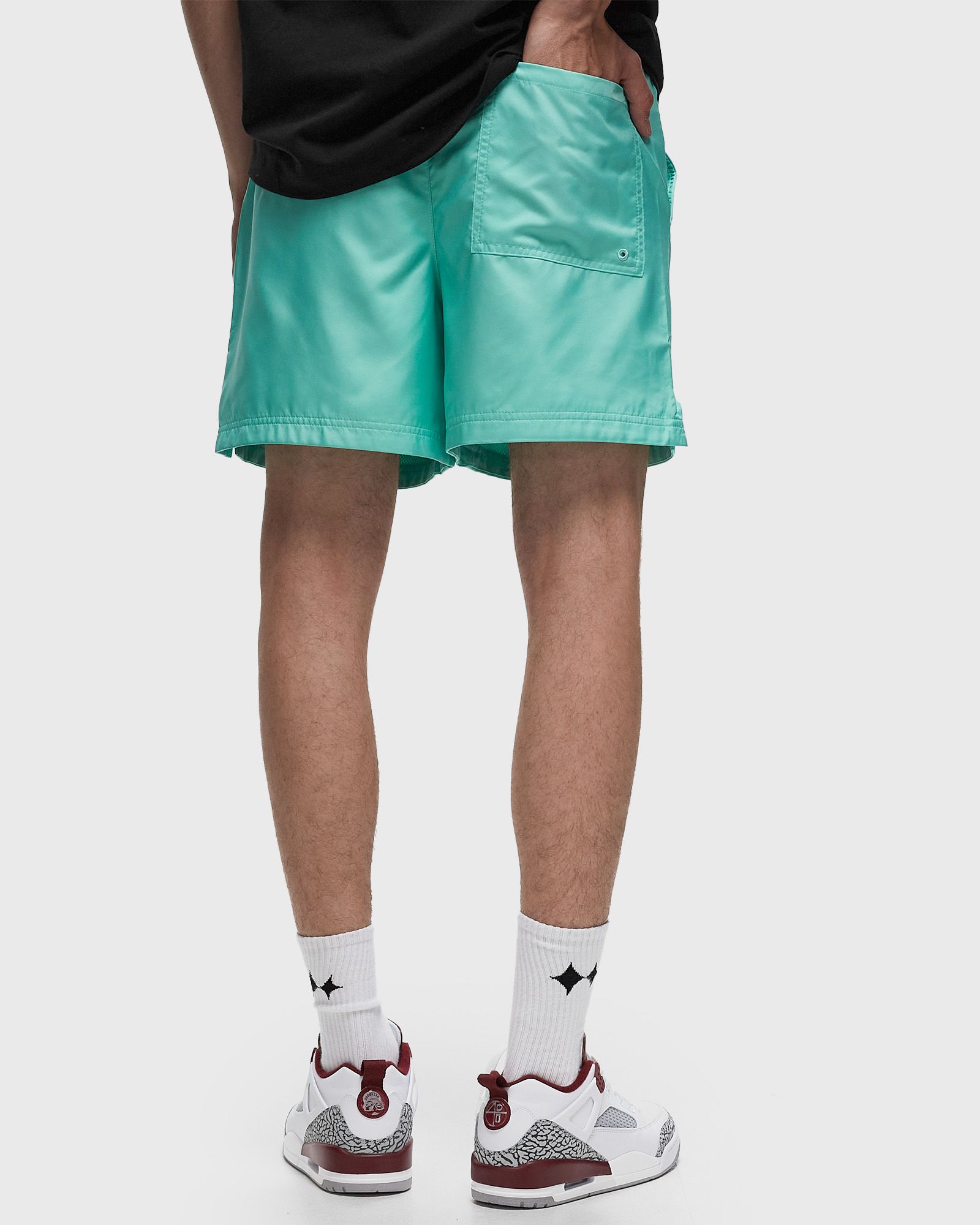 Essentials 5 Poolside Shorts