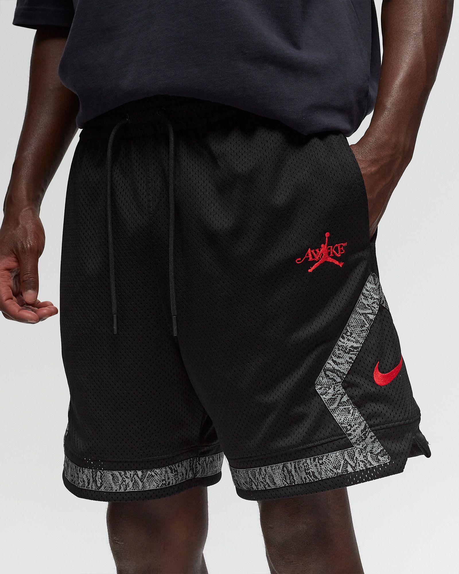 x Awake NY DIAMOND SHORT